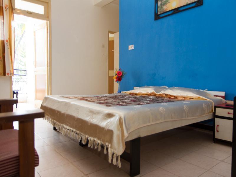 Dona Alcina Resorts Кандолим Экстерьер фото